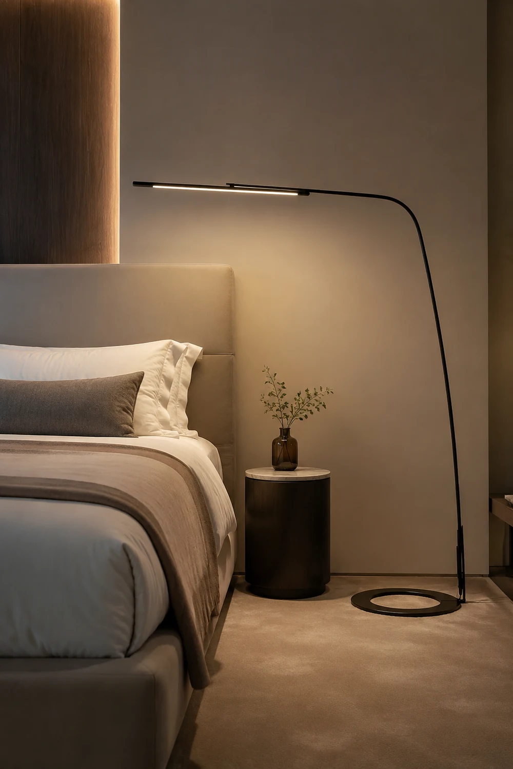 Stealth Floor Lamp - Lumpaz