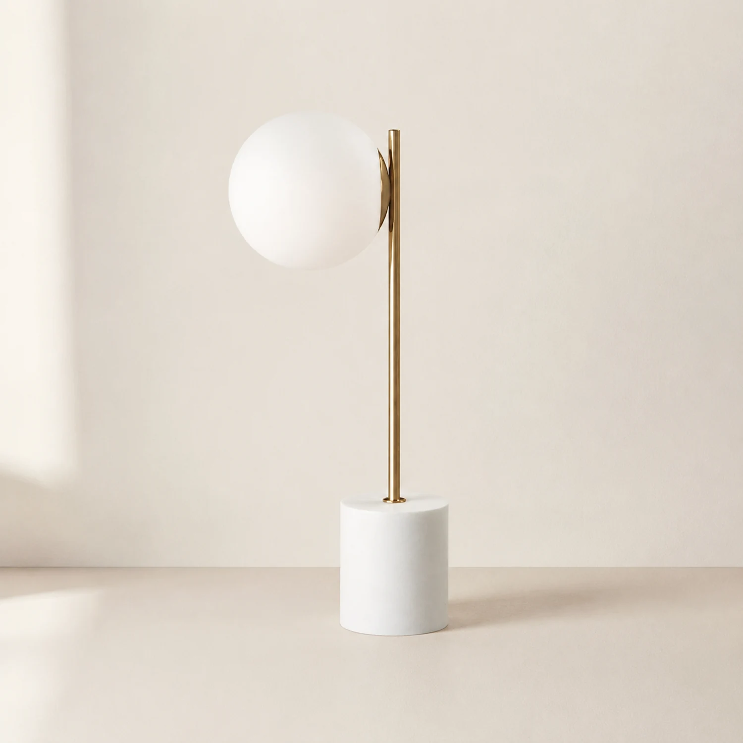 Sphere & Stem Table Lamp - Lumpaz