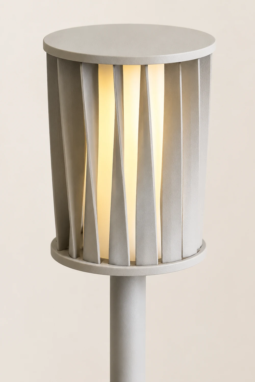 White Column Garden Light - Lumpaz