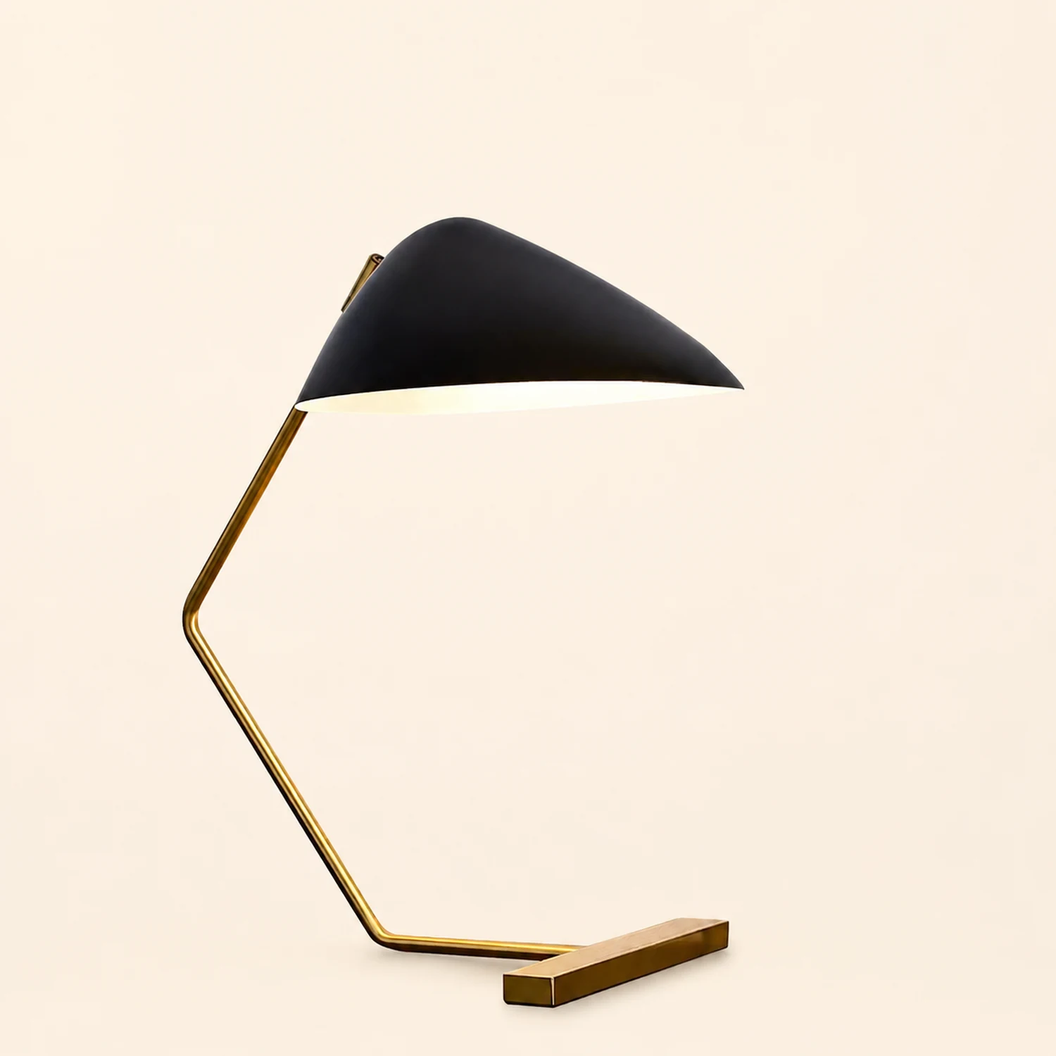 Curvilinear Mid-Century Table Lamp - Lumpaz