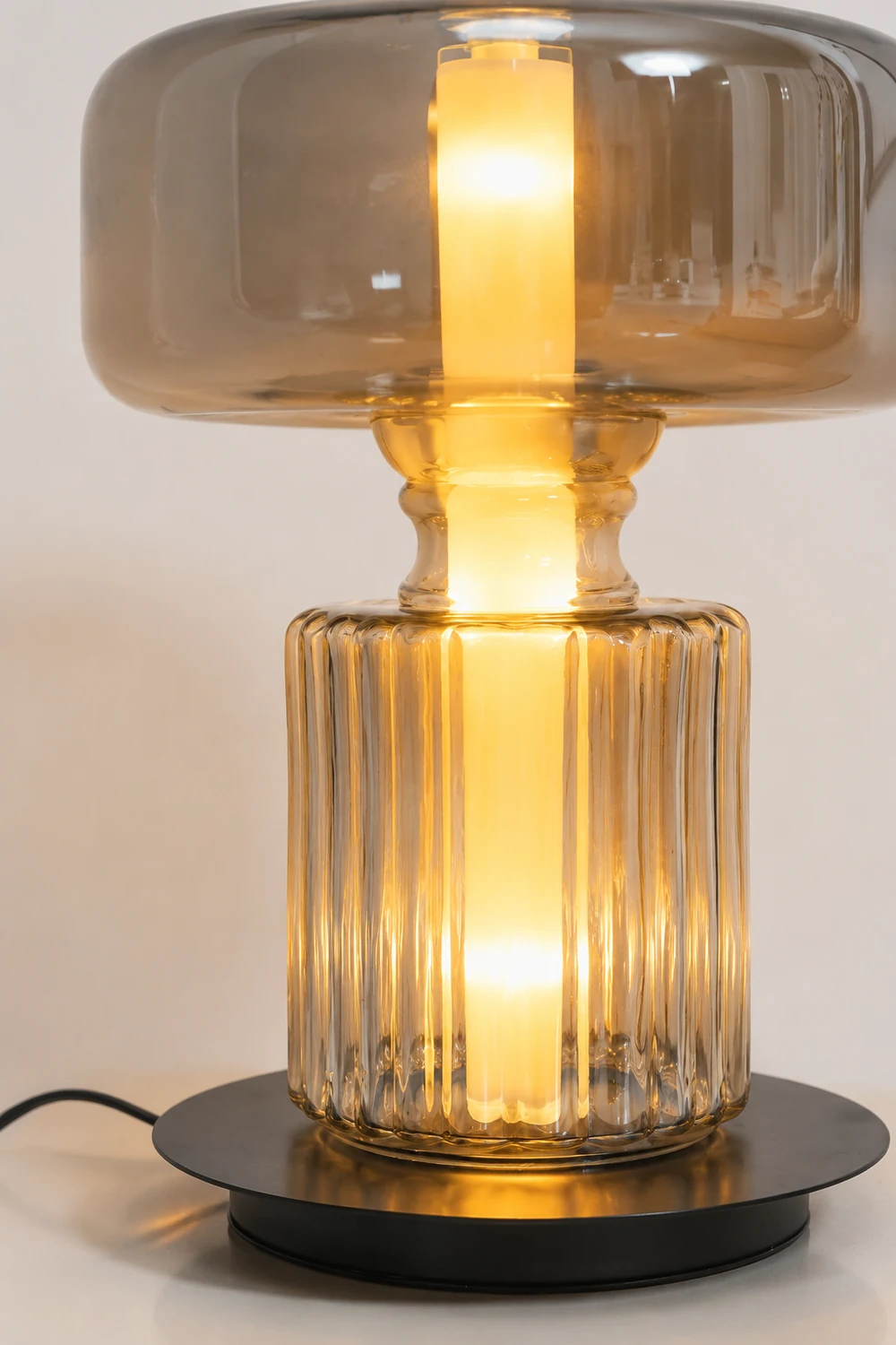 Rapanui Table Lamp - Lumpaz