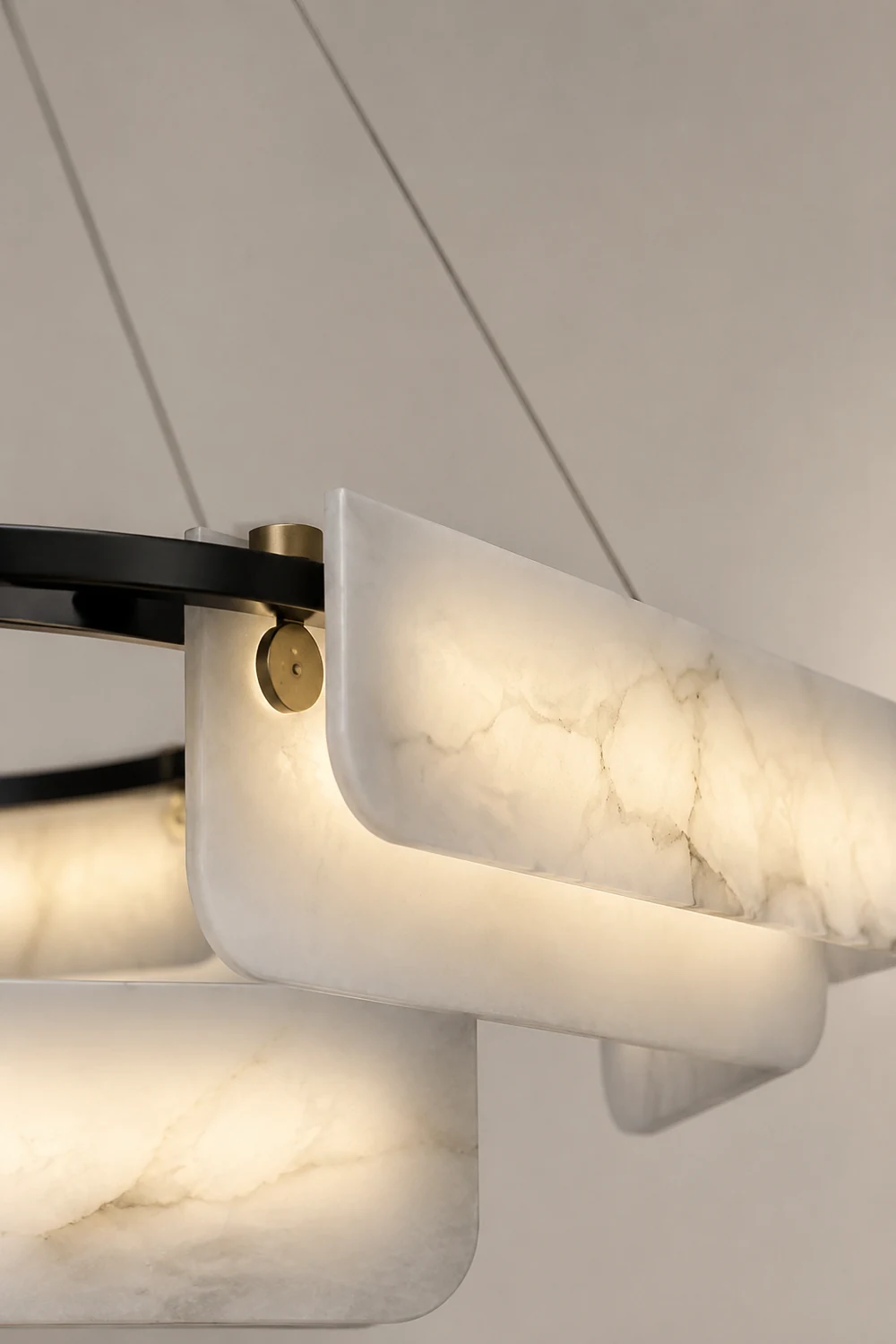 Delia Alabaster Chandelier - Lumpaz
