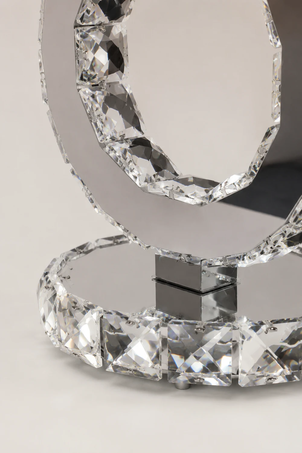 Crystal Rings Table Lamp - Lumpaz