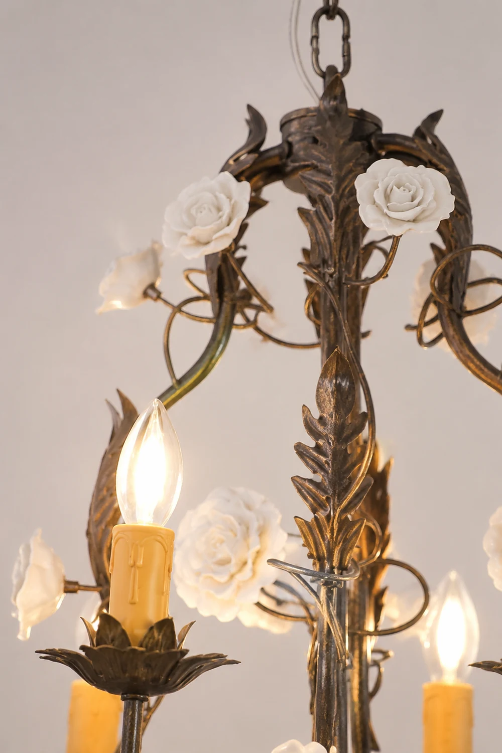 Florentine Rose Garden Chandelier - Lumpaz