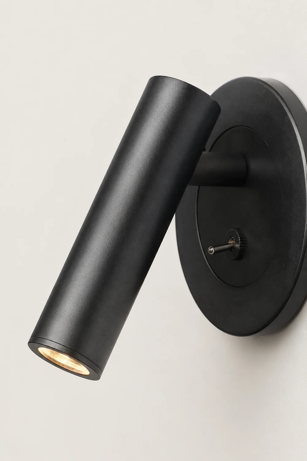 Reading Wall Lamp - Lumpaz