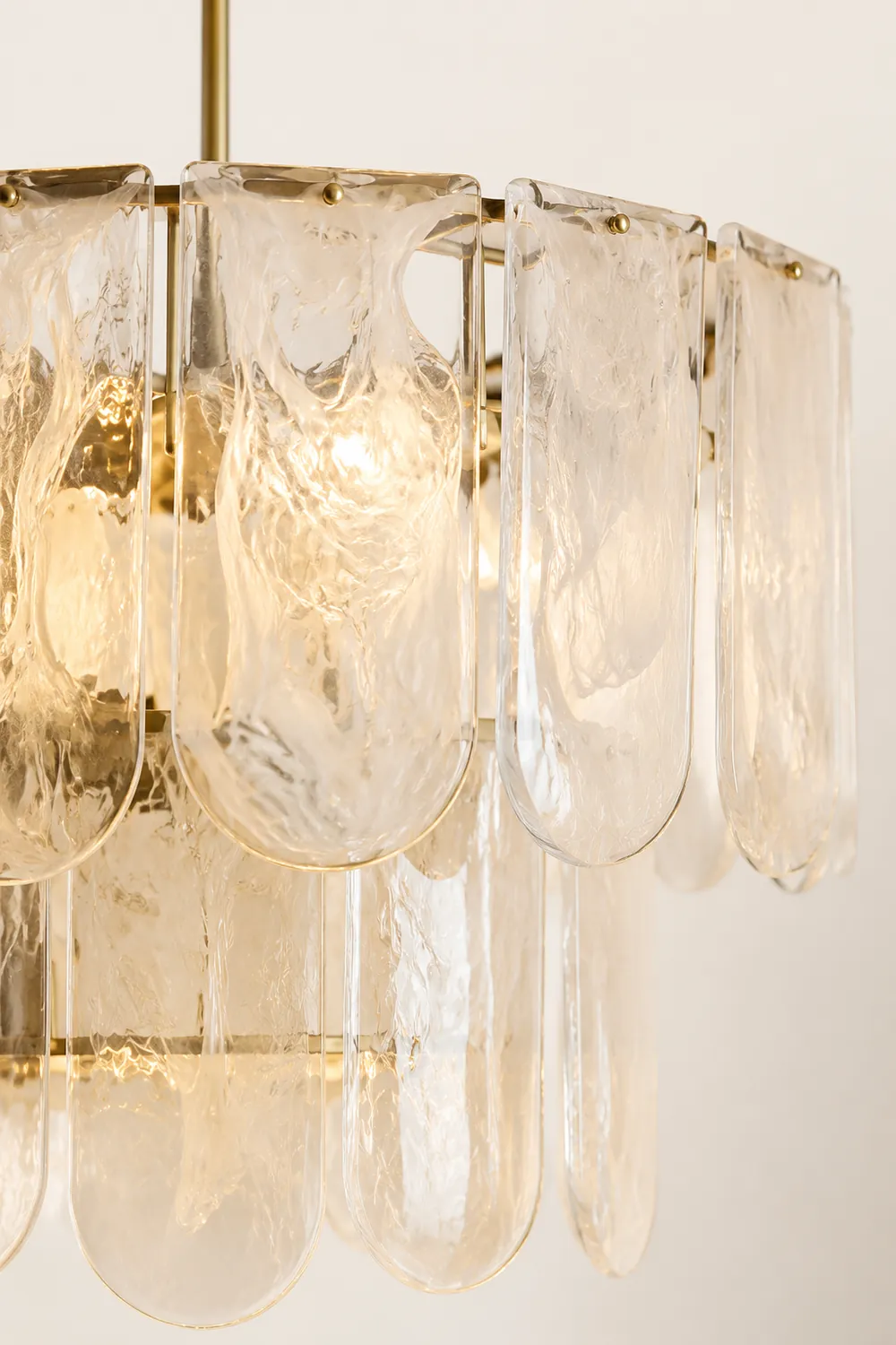 Traditional Classic Metal Glass Chandelier - Lumpaz