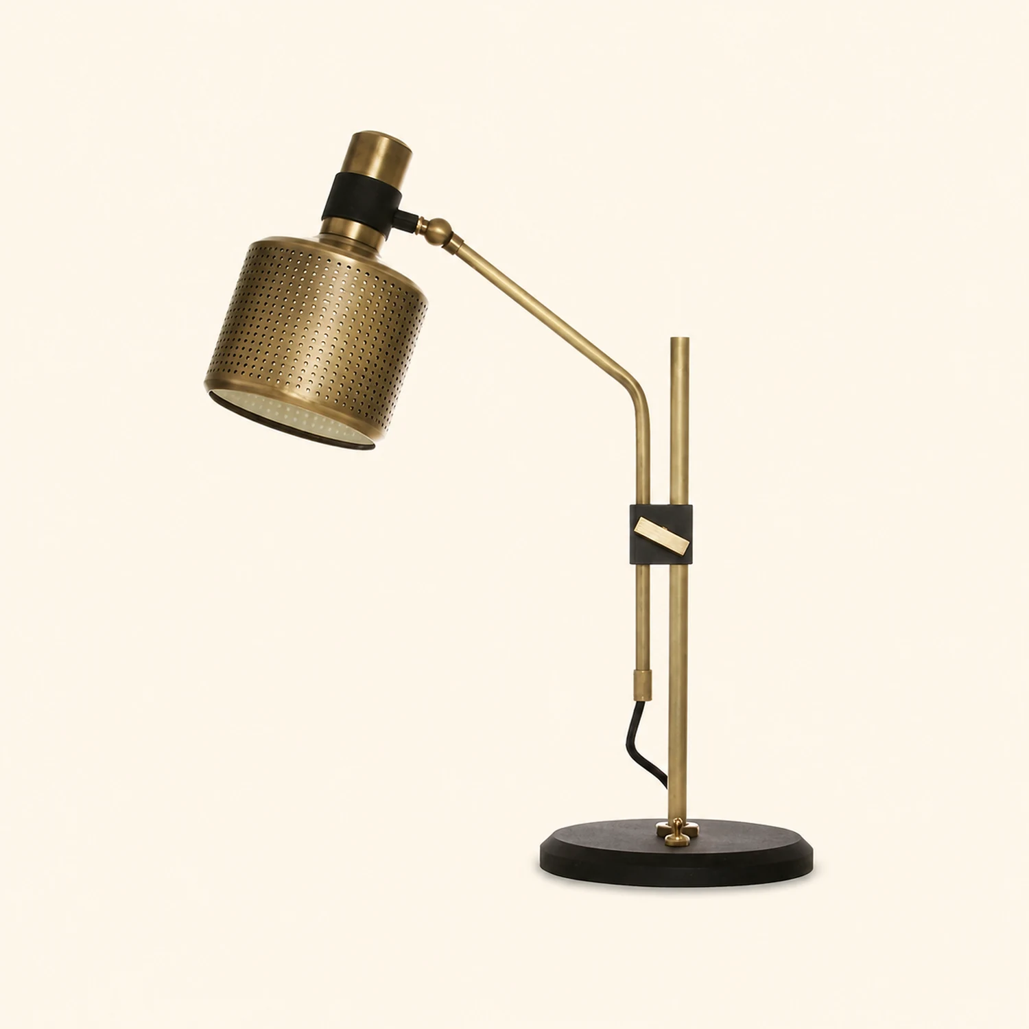 Riddle Table Lamp - Lumpaz