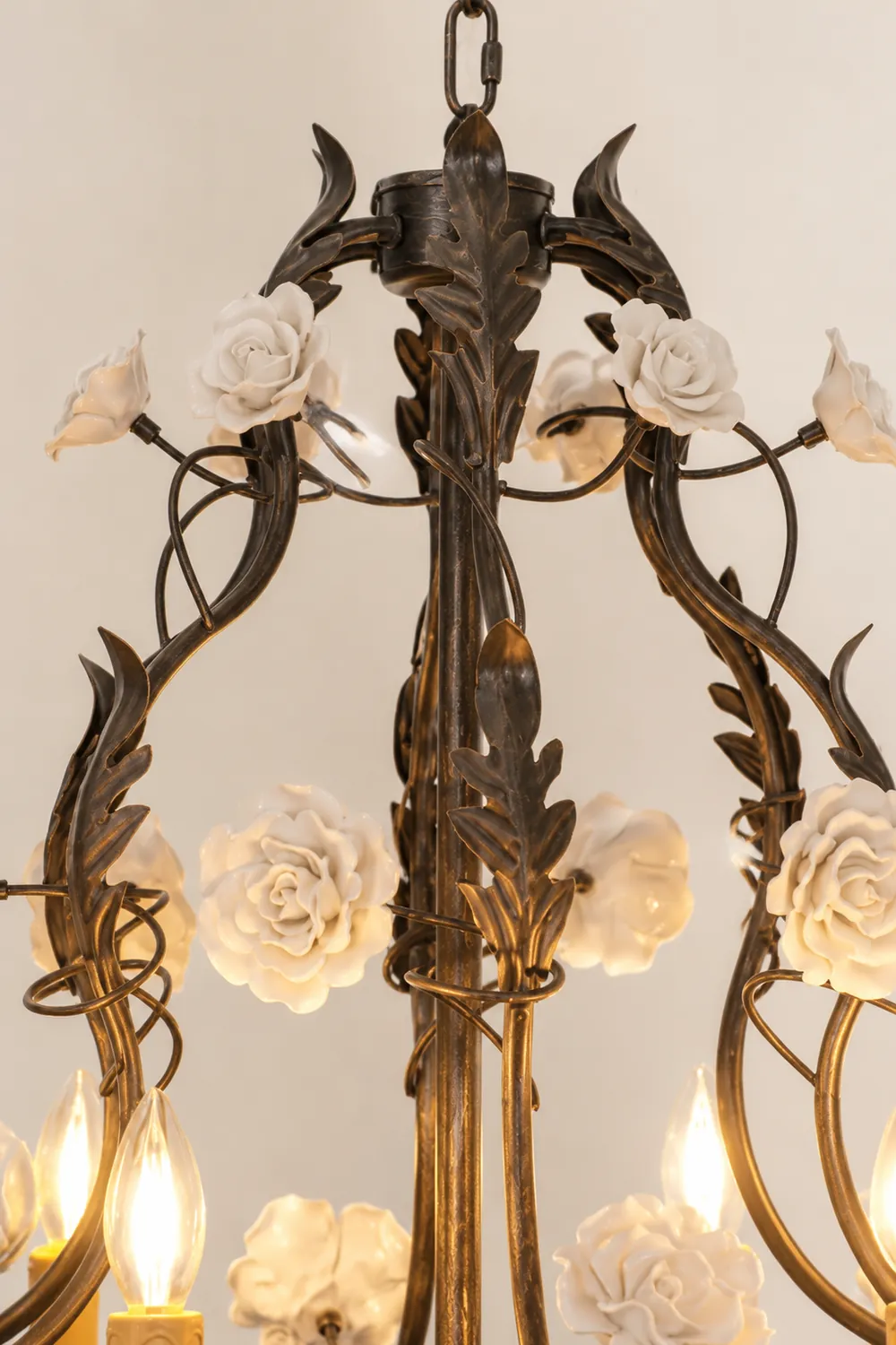 Florentine Rose Garden Chandelier - Lumpaz