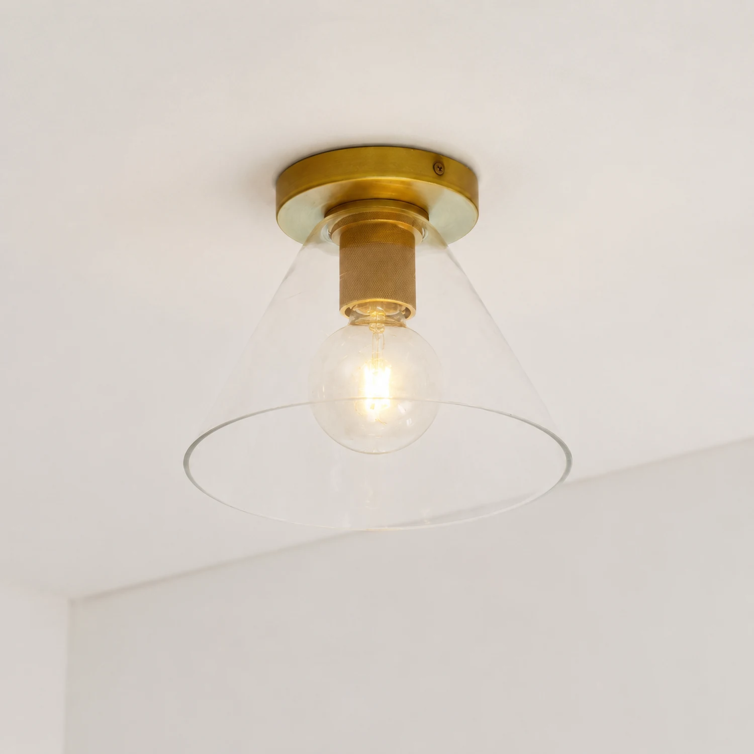 Simple Style Flush Mount Light - Lumpaz