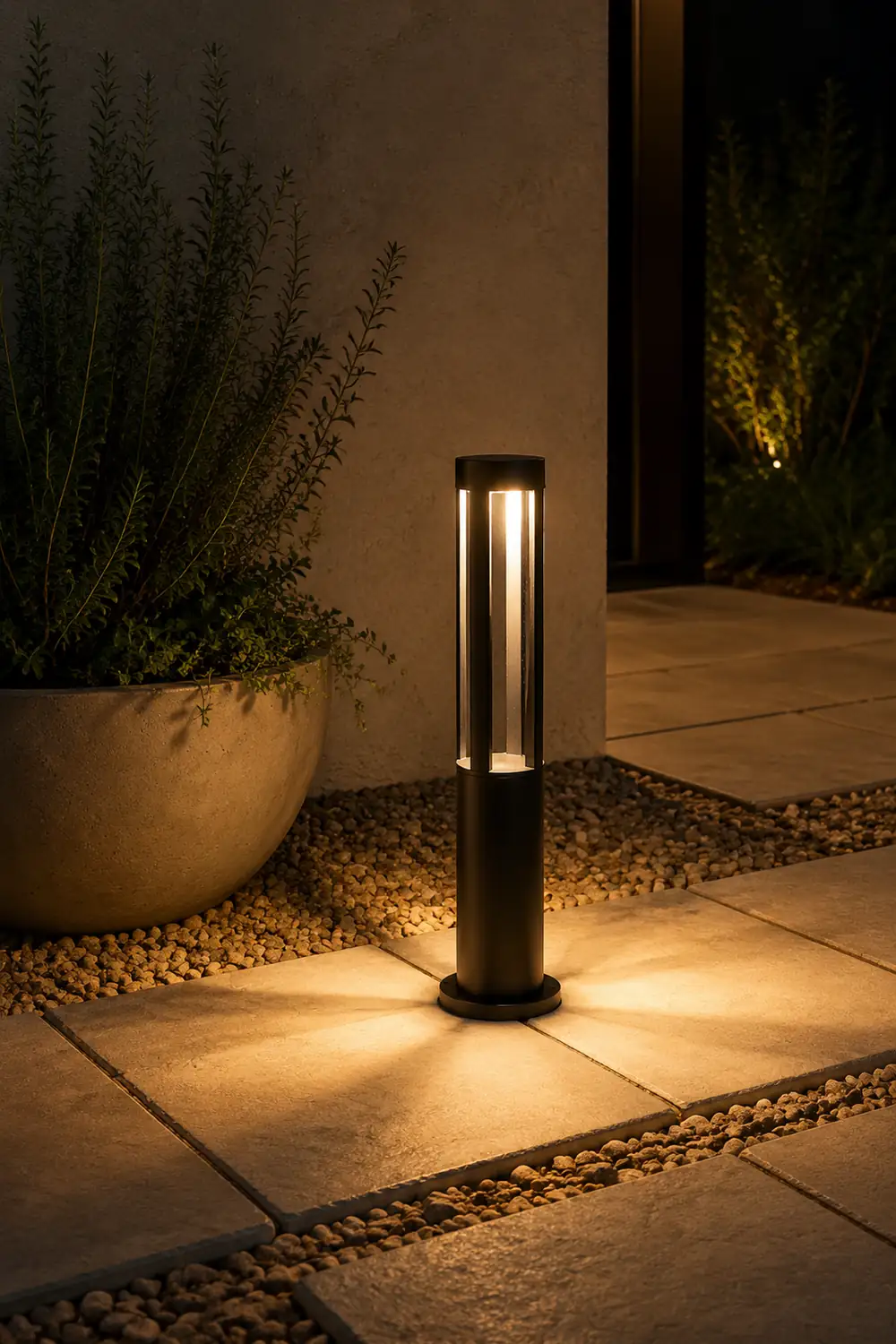 Black Cylindrical Garden Outdoor Light with Solar Panel - Lumpaz