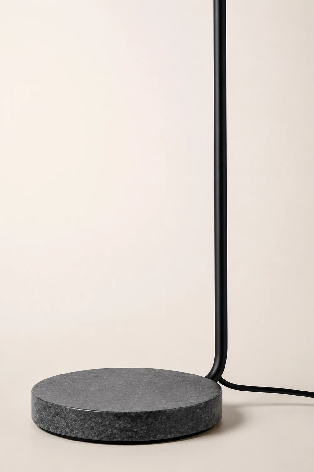 Grant Floor Lamp - Lumpaz