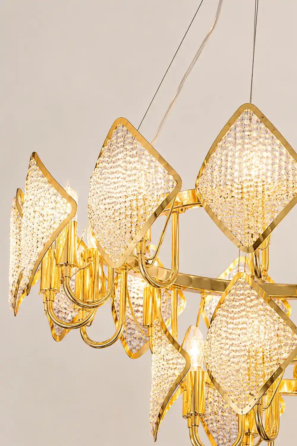Holly Chandelier - Lumpaz