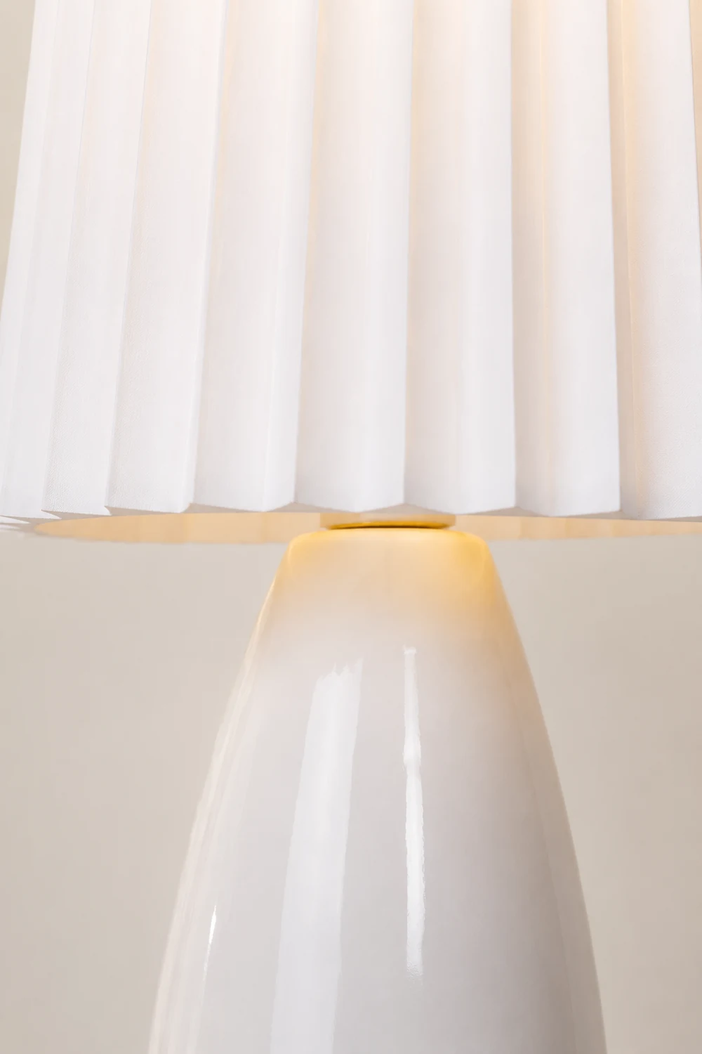 Delilah Table Lamp - Lumpaz