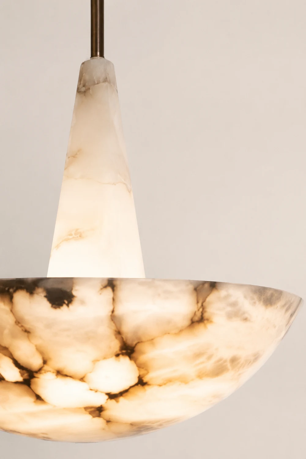 Domus Alabaster Chandelier - Lumpaz