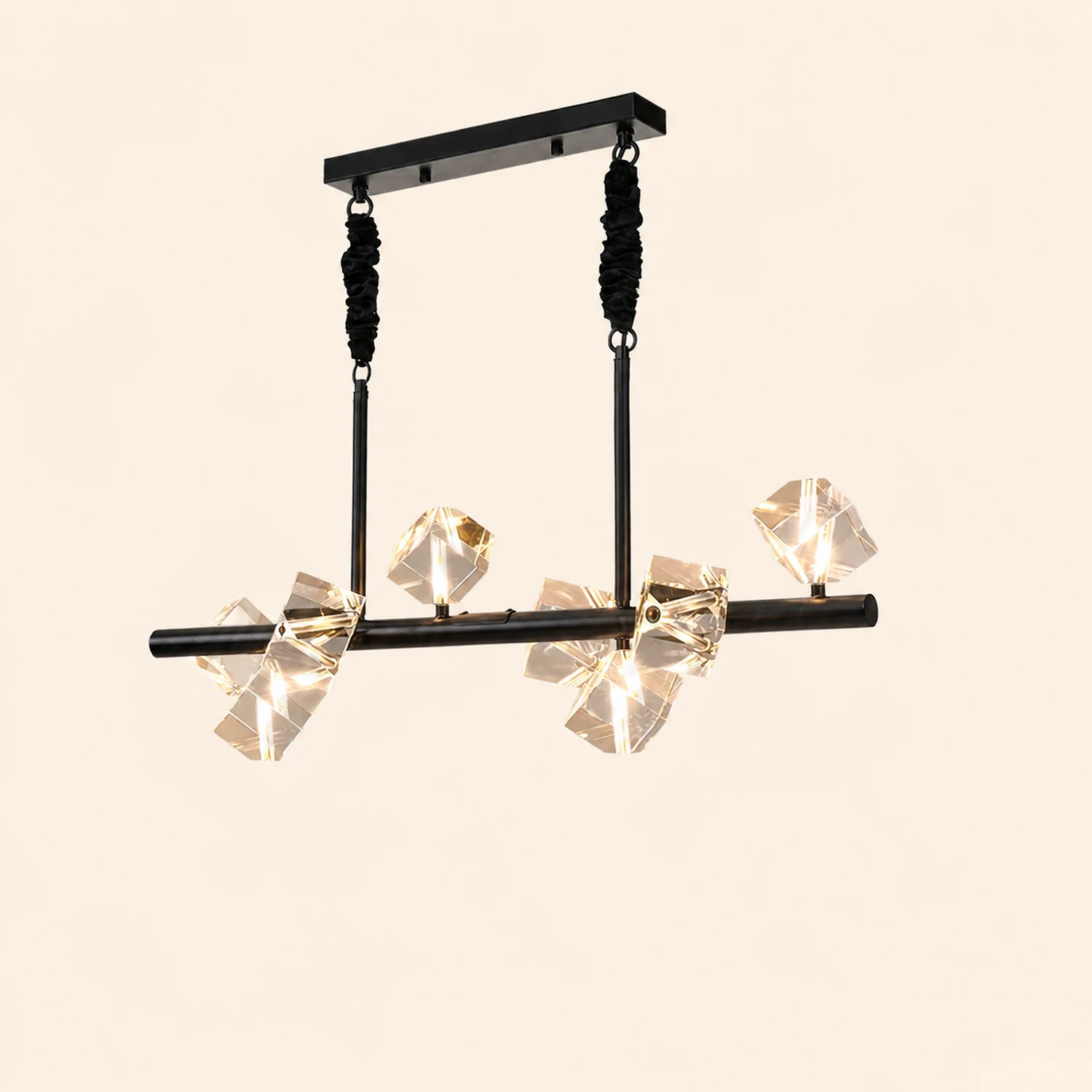 Takku Crystal Chandelier - Lumpaz