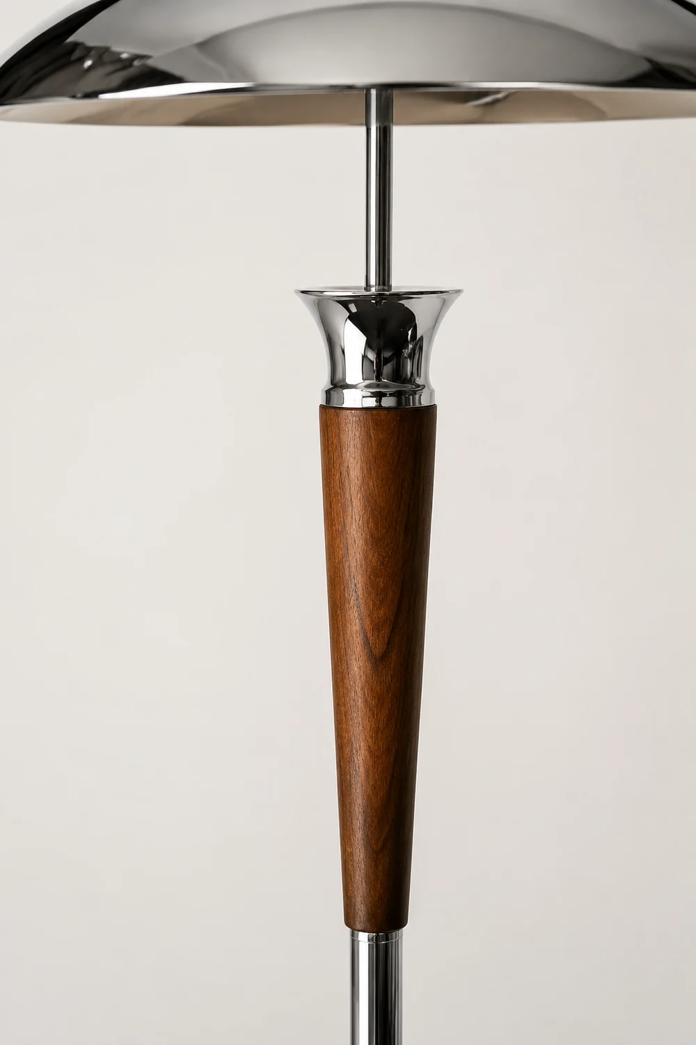 Helmet Floor Lamp - Lumpaz