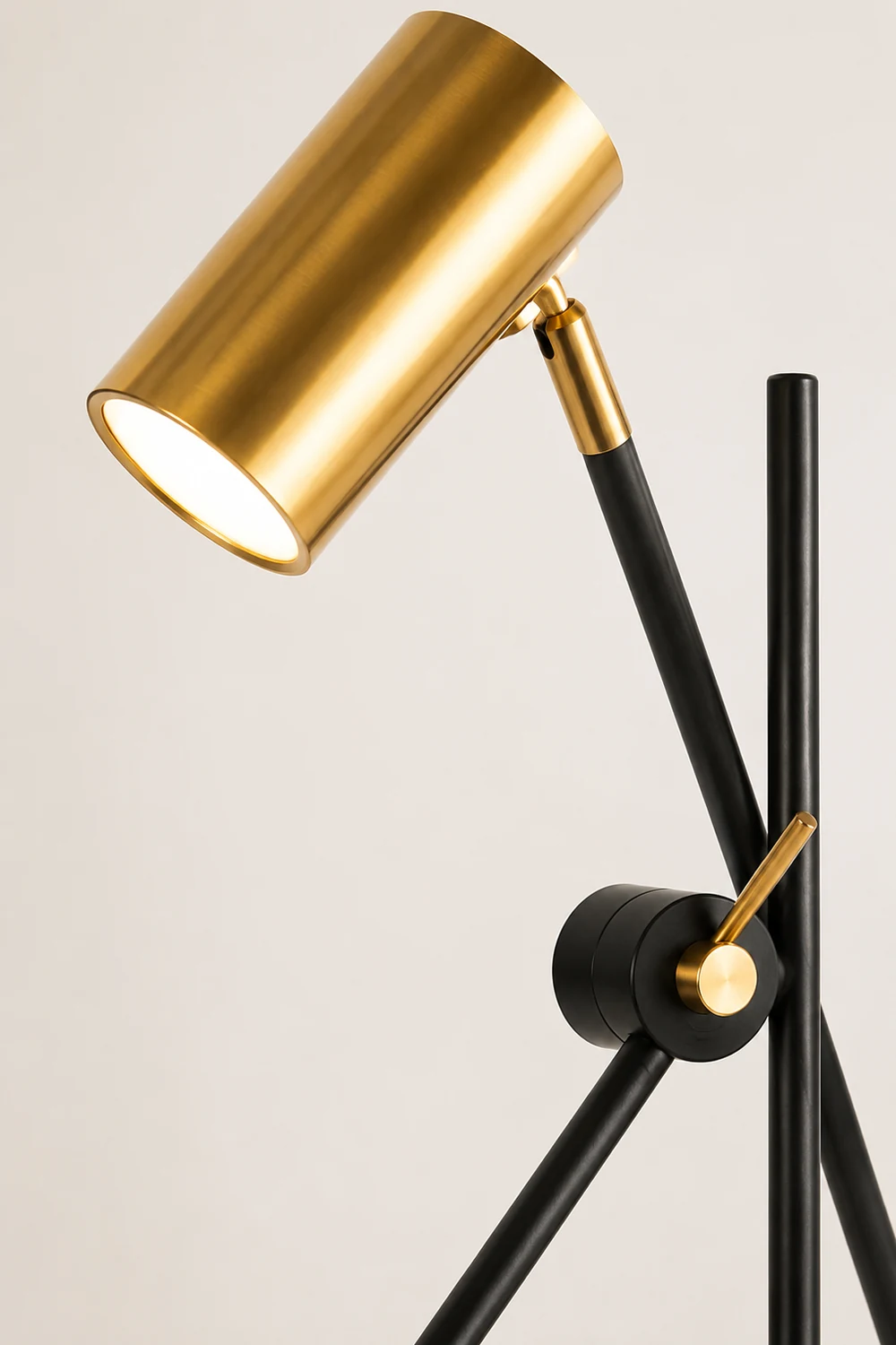 Lektor Table Lamp - Lumpaz