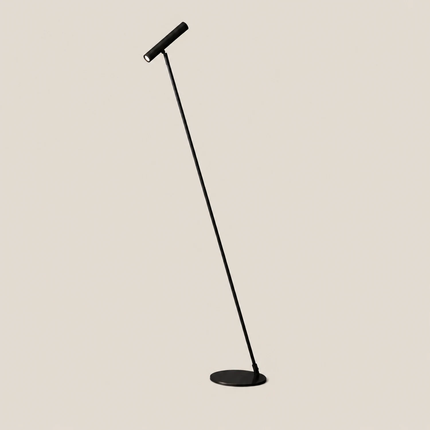 Tom LED Floor Lamp - Lumpaz