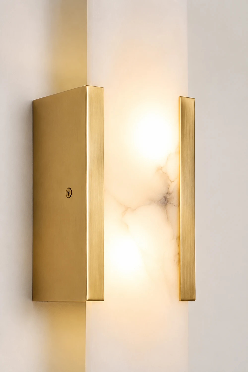 Melange Elongated Alabaster Wall Lamp - Lumpaz