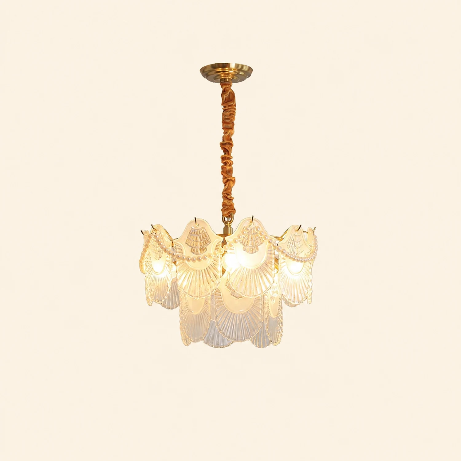 Pearl Glass Shell Chandelier - Lumpaz