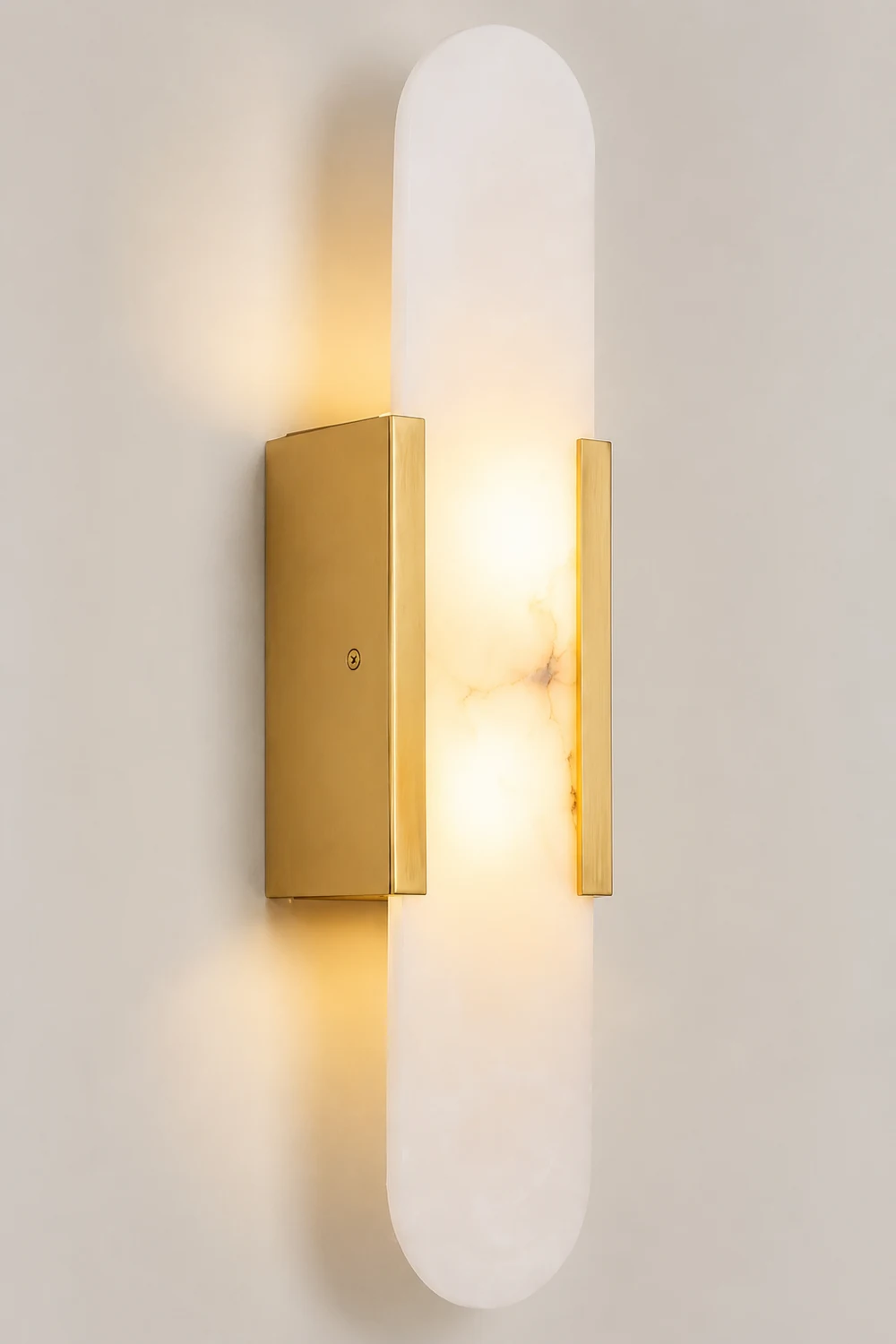 Melange Elongated Alabaster Wall Lamp - Lumpaz