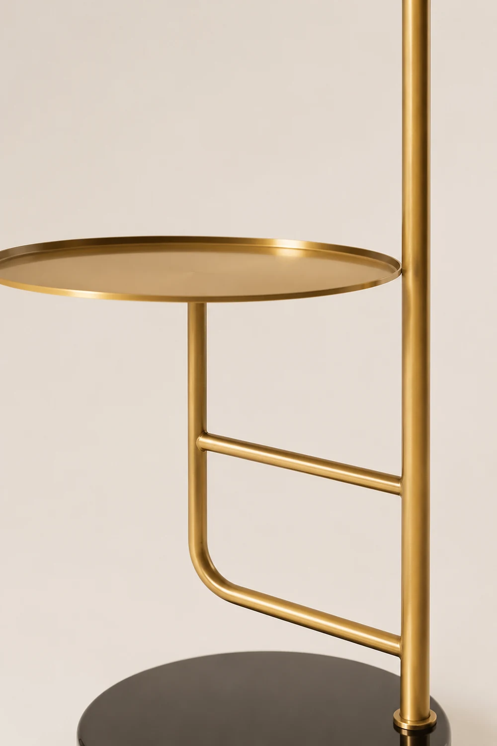 Arc Bell Floor Lamp - Lumpaz