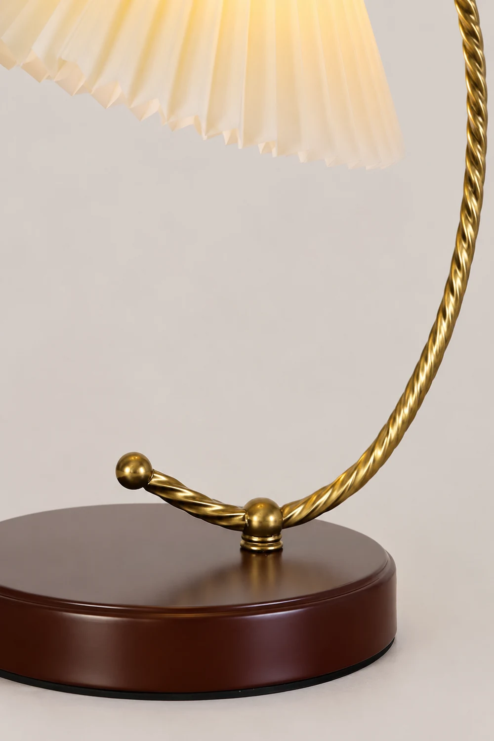 Dotty Table Lamp - Lumpaz