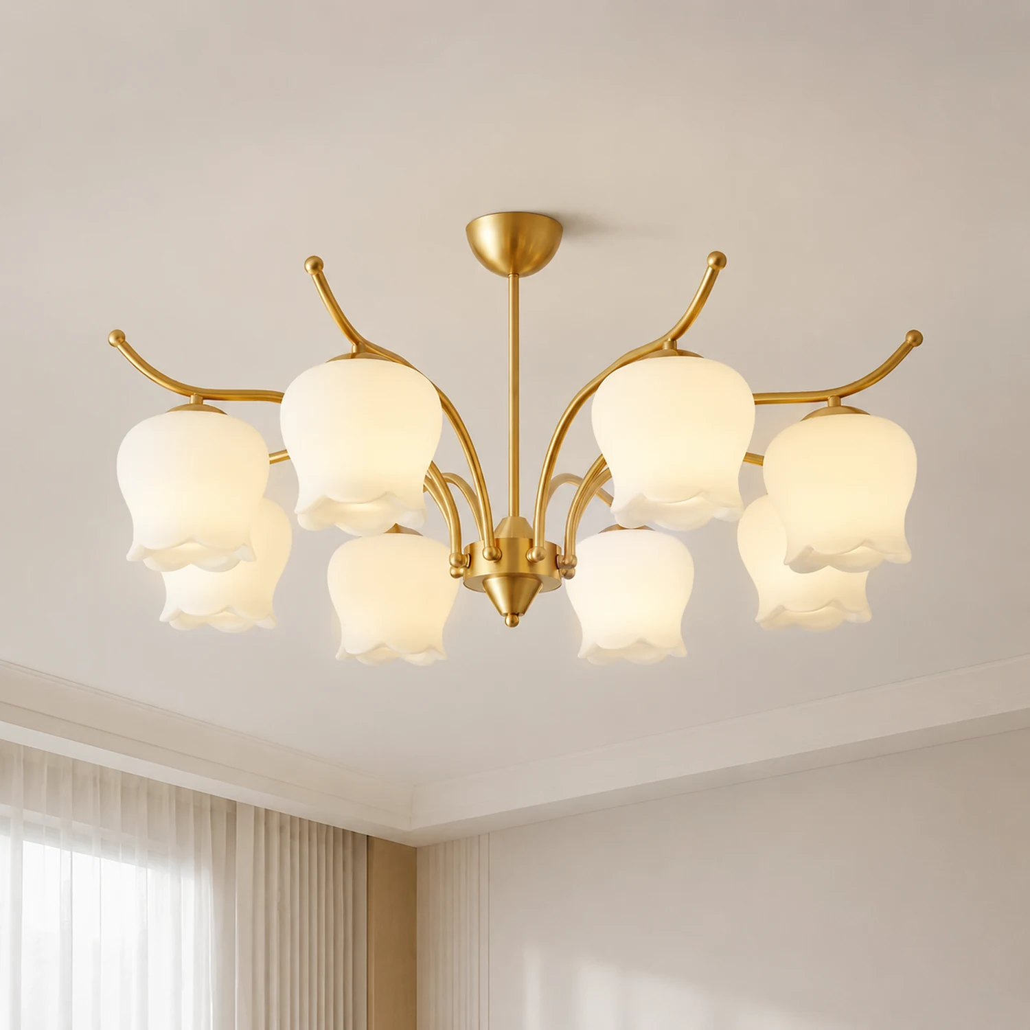 Tulip Brass Chandelier - Lumpaz