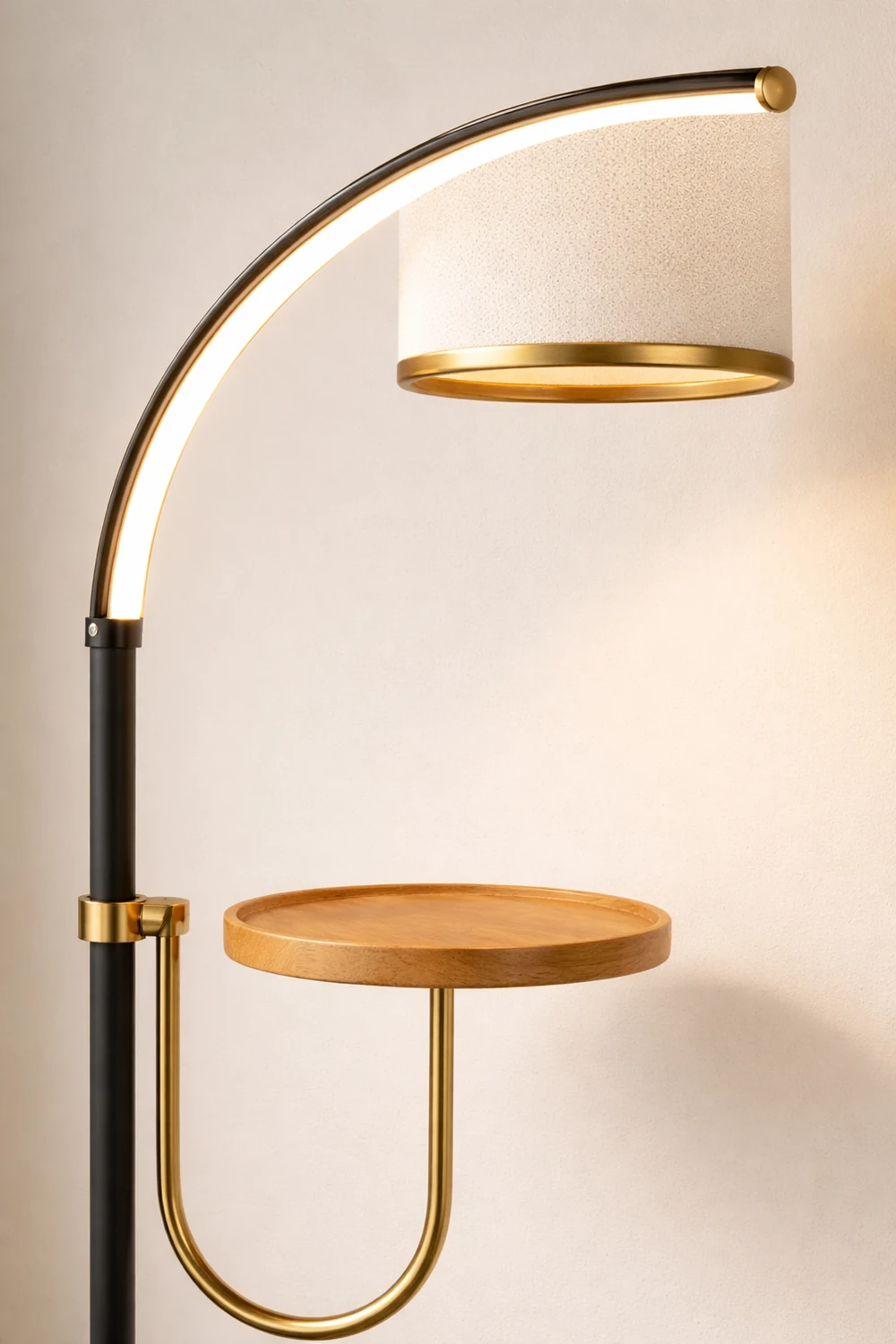 Nordic Arc Floor Lamp - Lumpaz