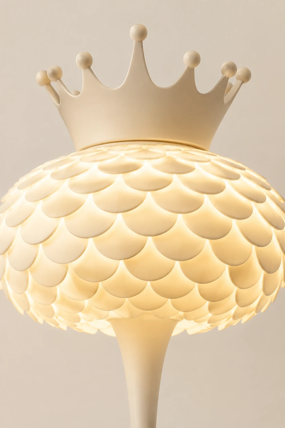 Aluvia Crown Floor Lamp - Lumpaz