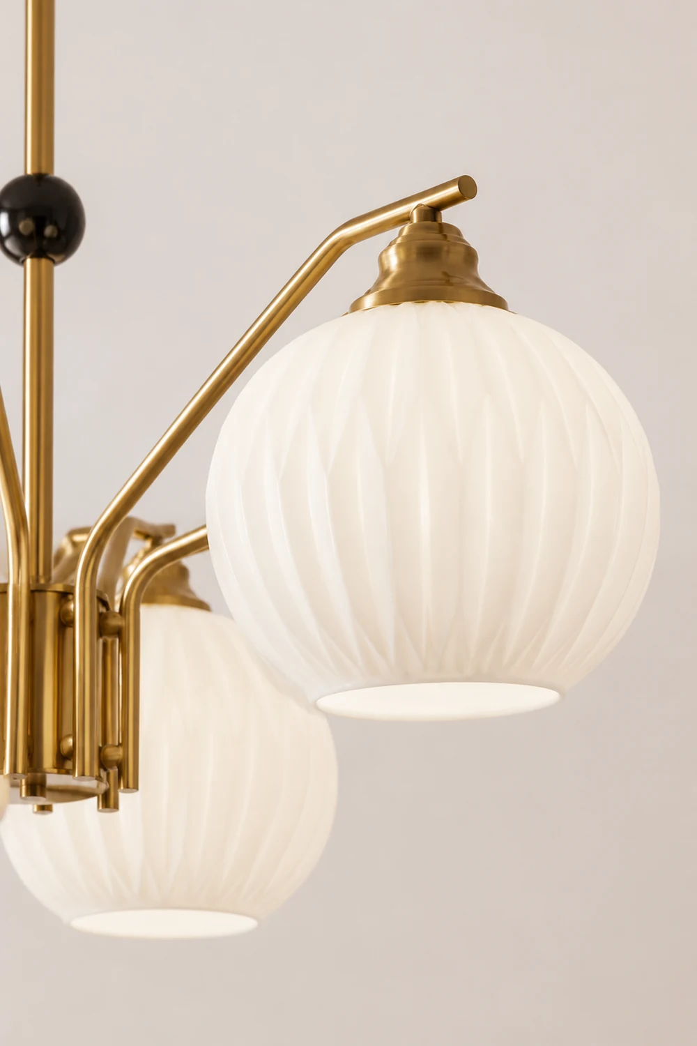 Ribbed Glass Gold Chandelier - Lumpaz