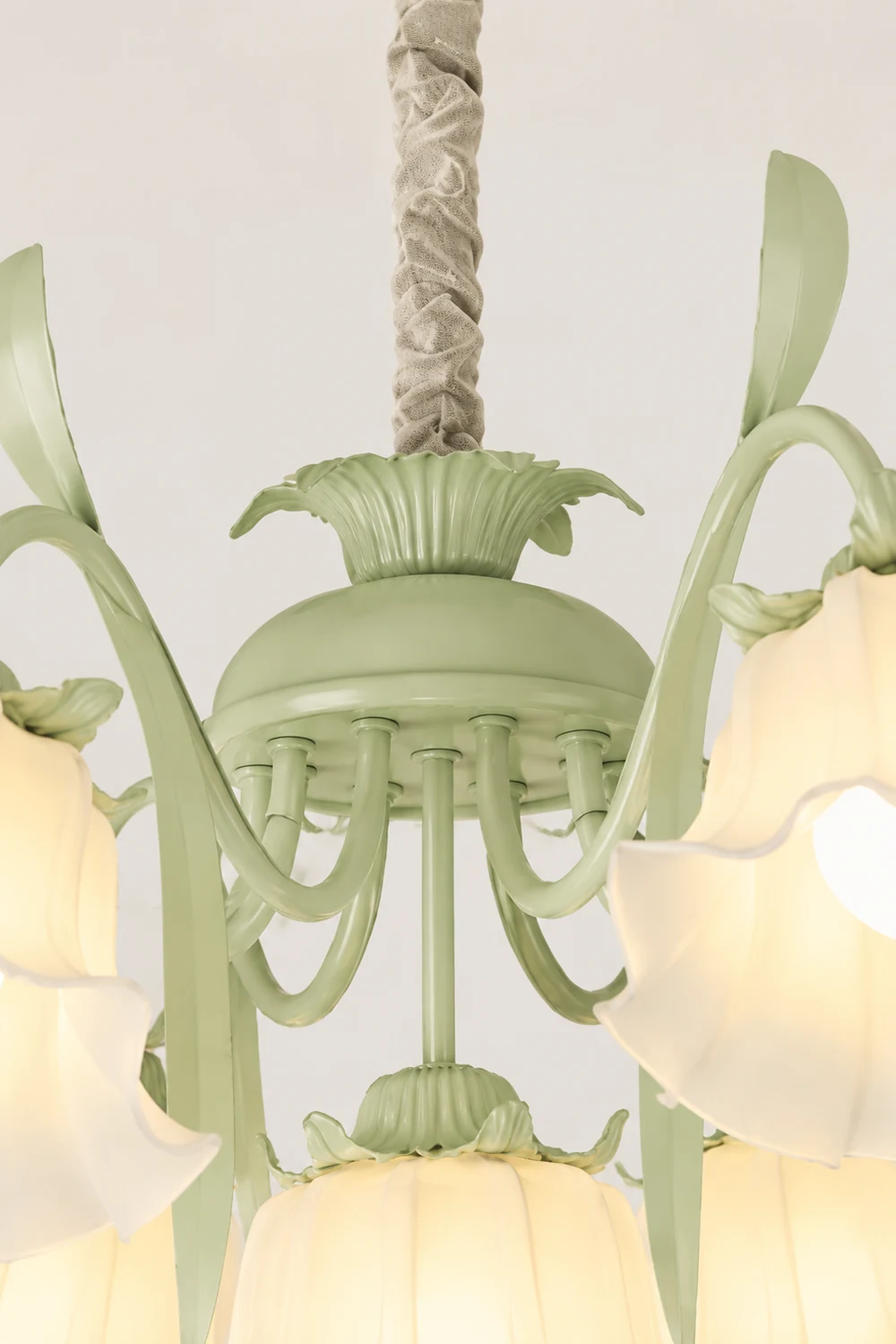 Pastoral Flower Chandelier - Lumpaz