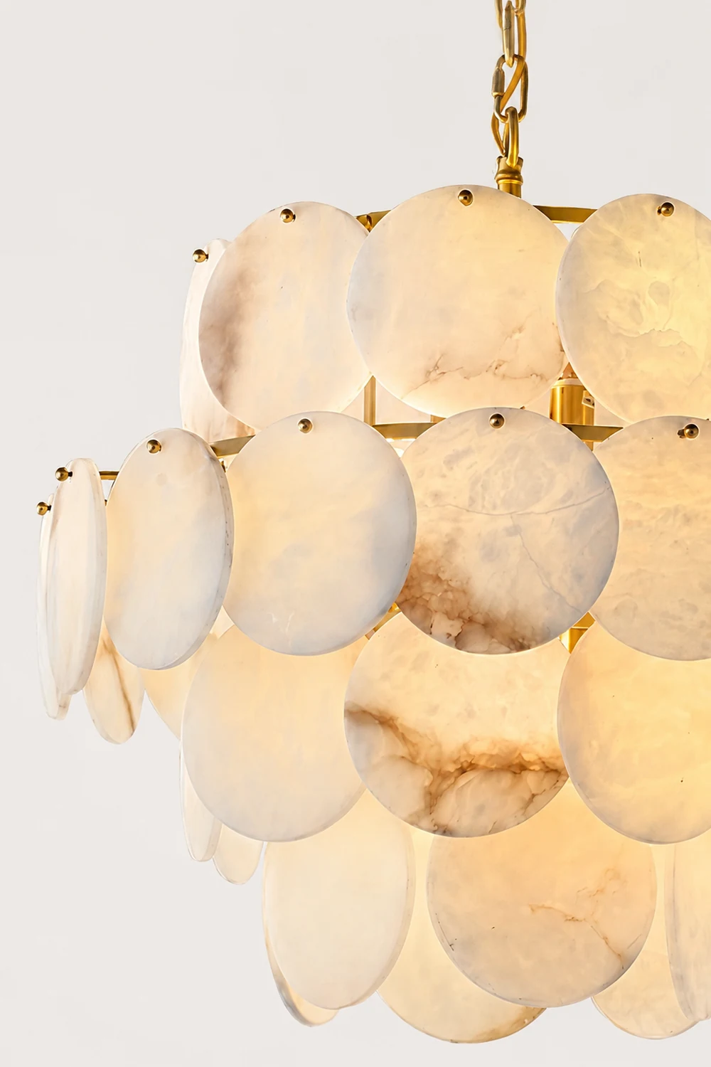 Alabaster Shell Brass Chandelier - Lumpaz