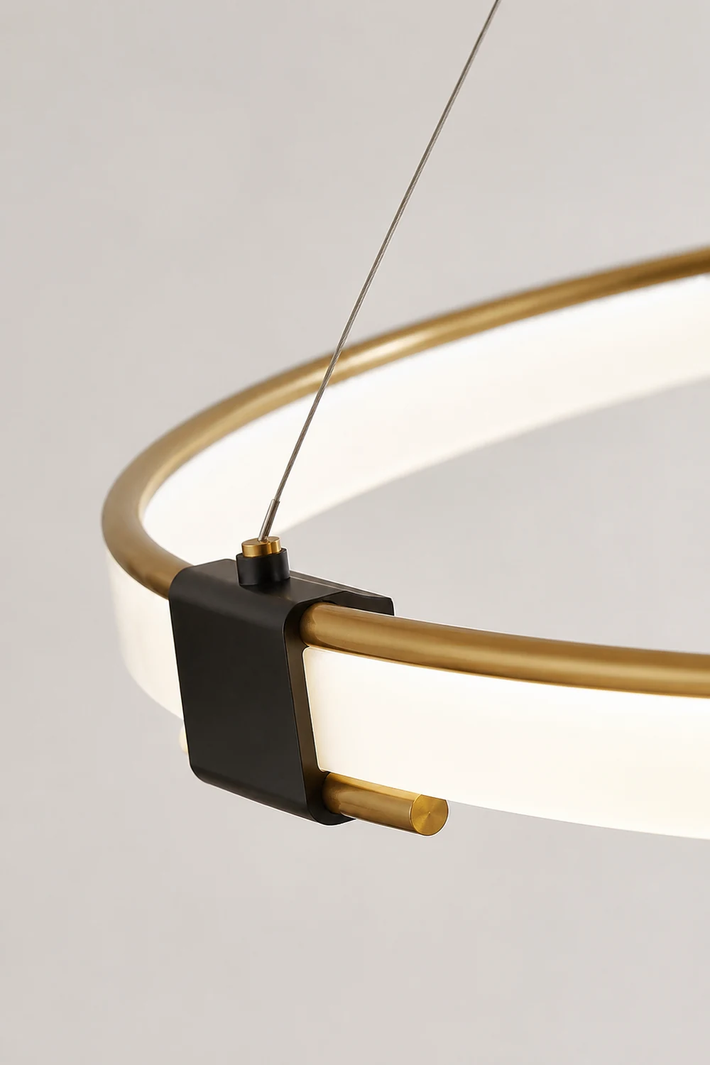 Gold Ring Chandelier - Lumpaz