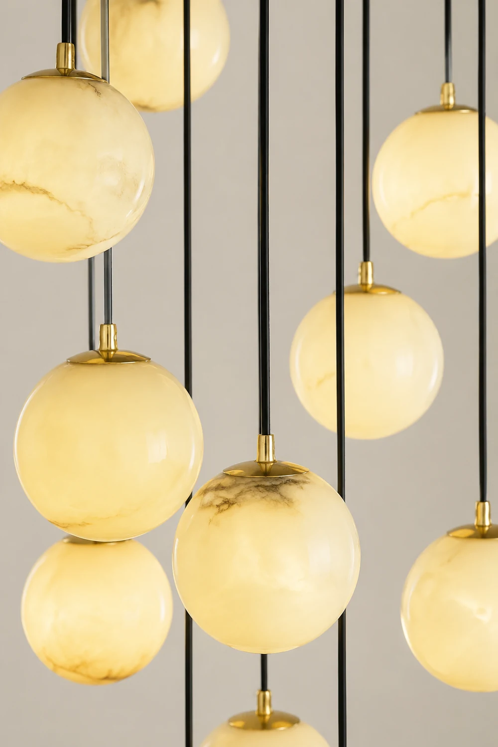 Alabaster Balls Cluster Chandelier - Lumpaz