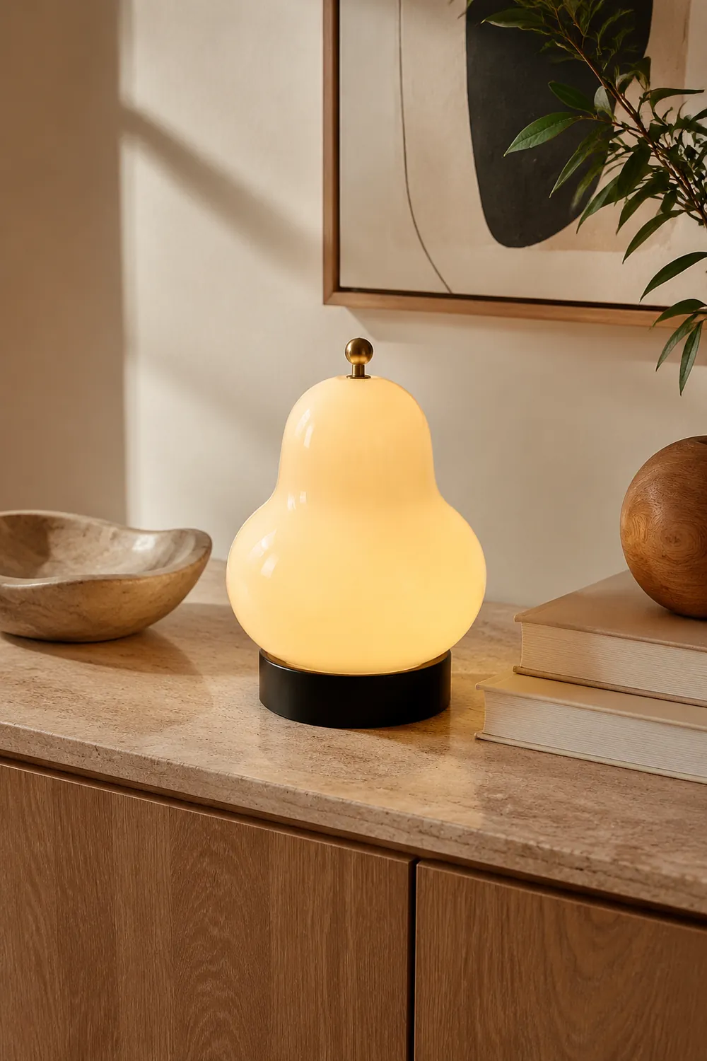 Pear Built-in Battery Table Lamp - Lumpaz