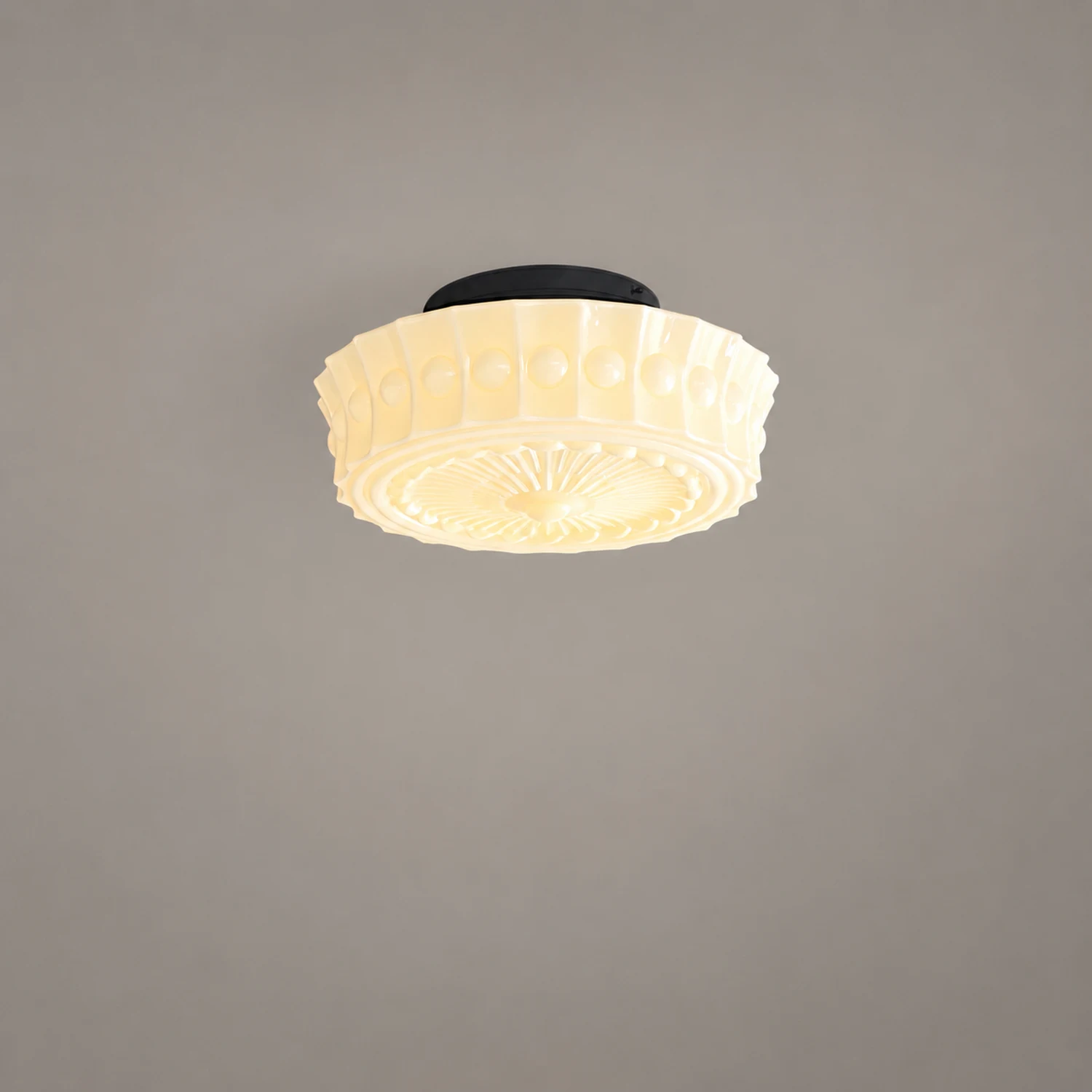White Vintage Round Pendant Light - Lumpaz