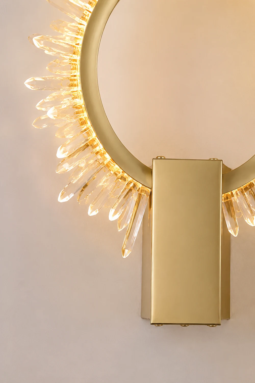 Natural Crystal Wall Lamp - Lumpaz