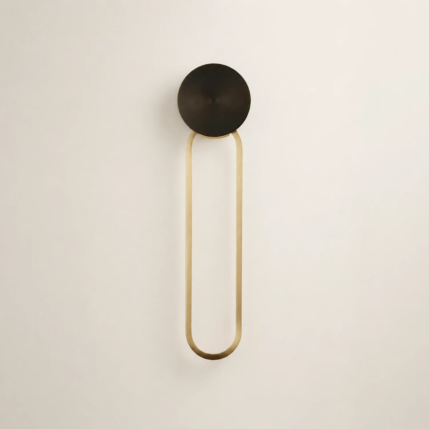 Simple Elliptical Wall Sconce - Lumpaz