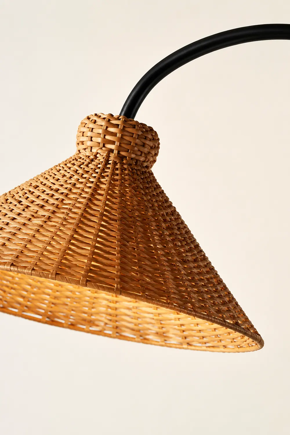 Tana Woven Floor Lamp - Lumpaz