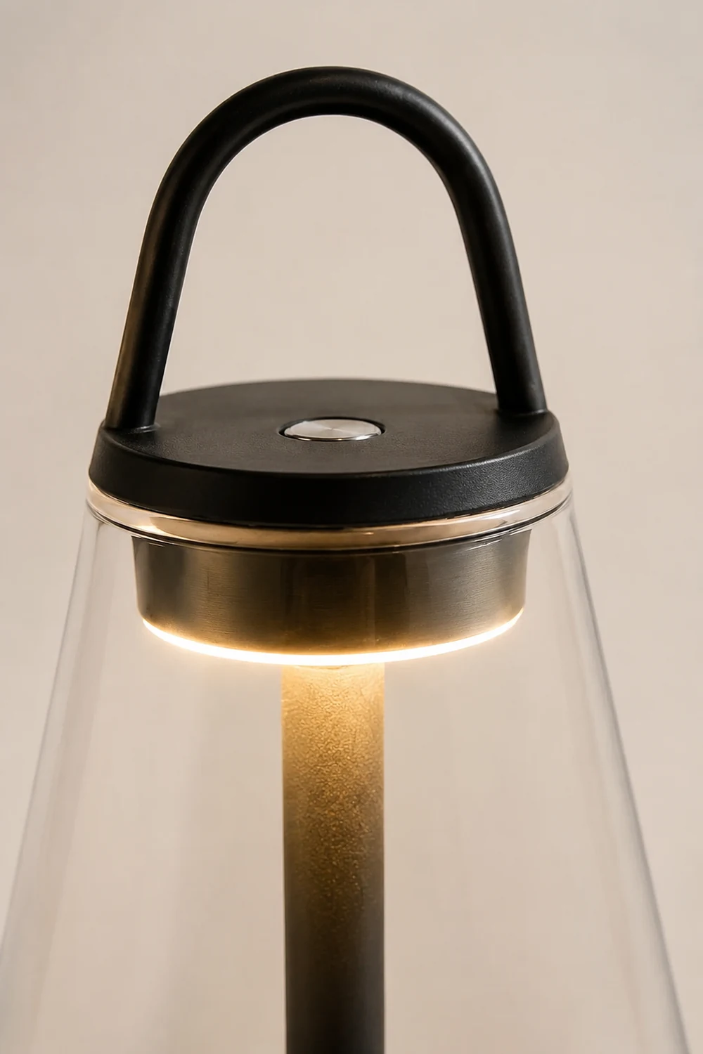 Shuttle Built-in Battery Table Lamp - Lumpaz