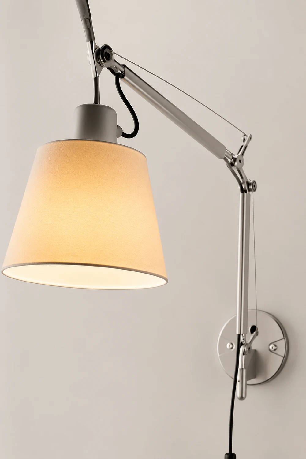 Rocker Modern Design Wall Lamp - Lumpaz