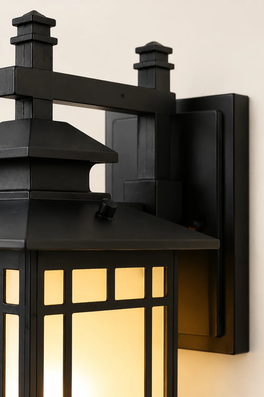 Orm House Wall Light - Lumpaz