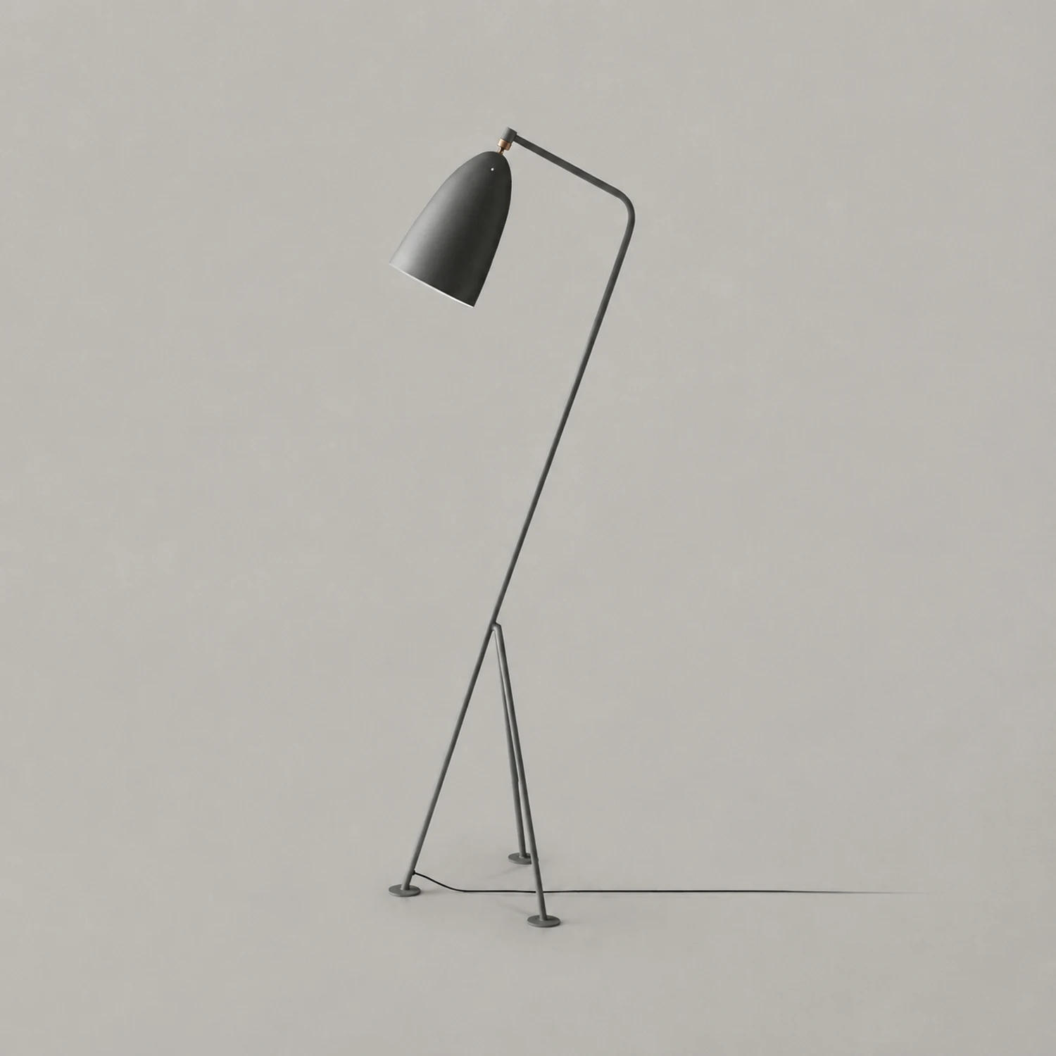 Grasshopper Floor Lamp - Lumpaz