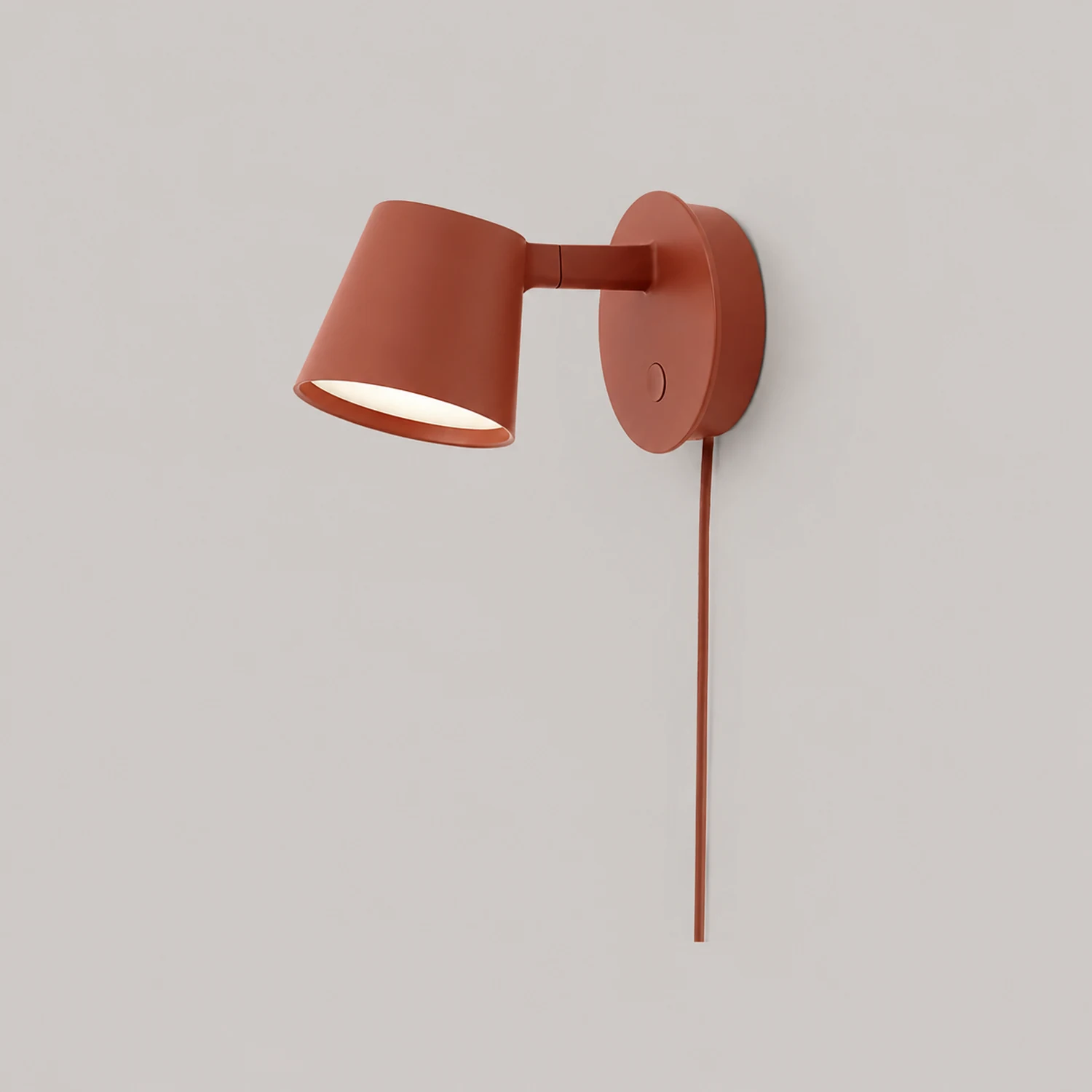 Tip Plug-In Wall Lamp - Lumpaz
