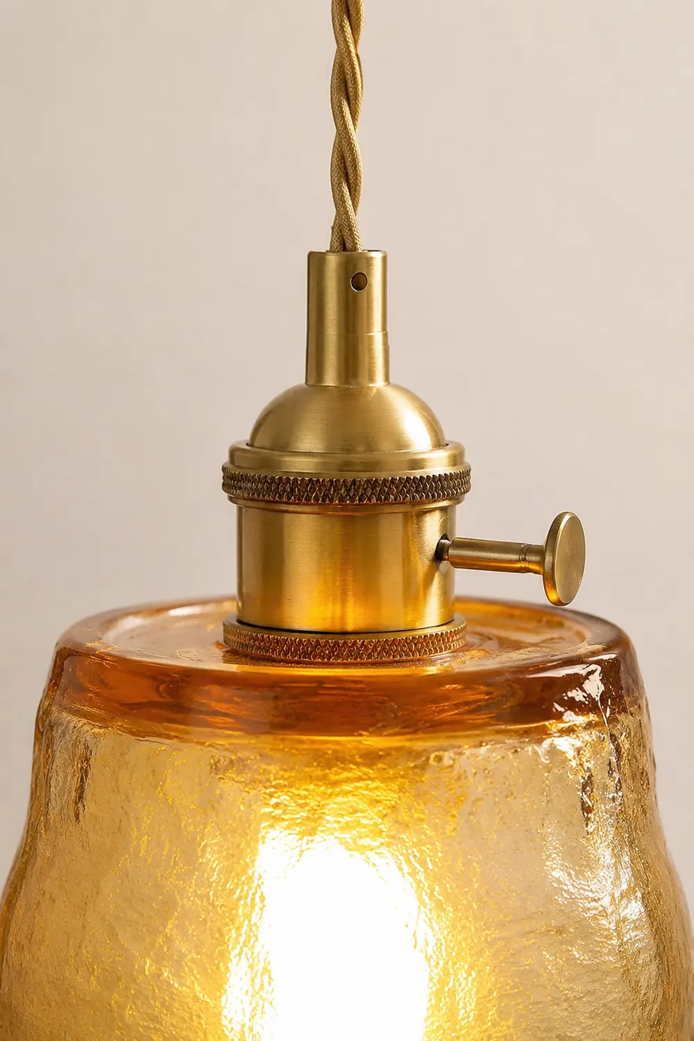 Modern Simple Cup Glass Pendant Lamp For Living Room - Lumpaz
