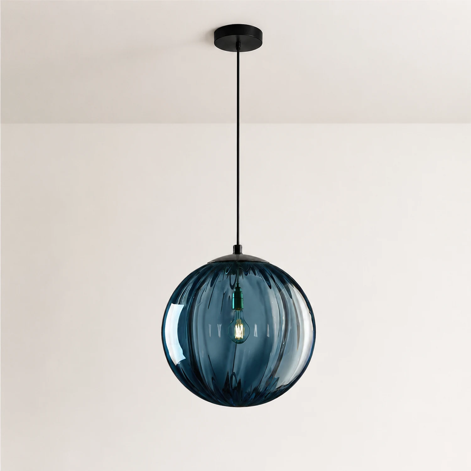 Modern Simple Round Glass Pendant Light - Lumpaz