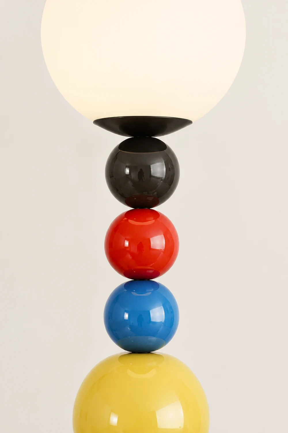 Colorful Round Ball Floor Lamp - Lumpaz