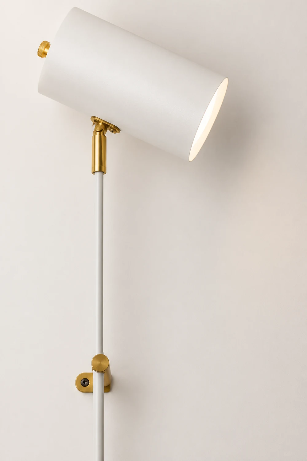 Equinox Wall Sconce - Lumpaz