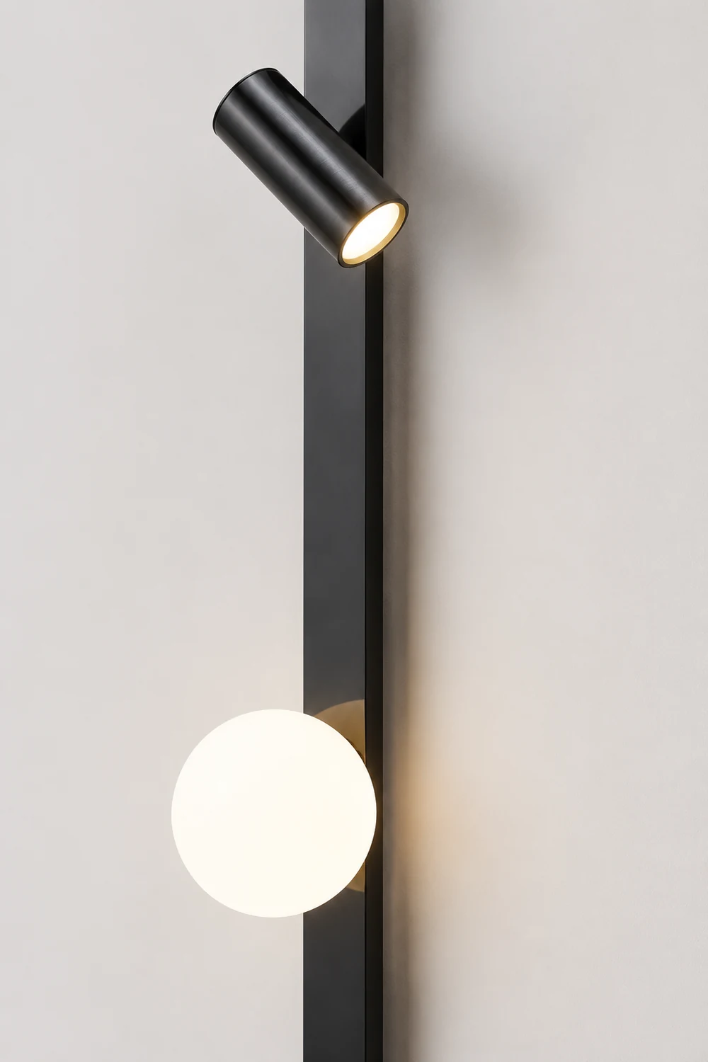 Long Arm Wall Light - Lumpaz